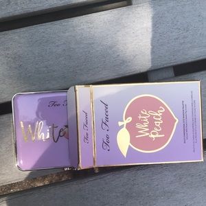 Too Faced White Peach palette